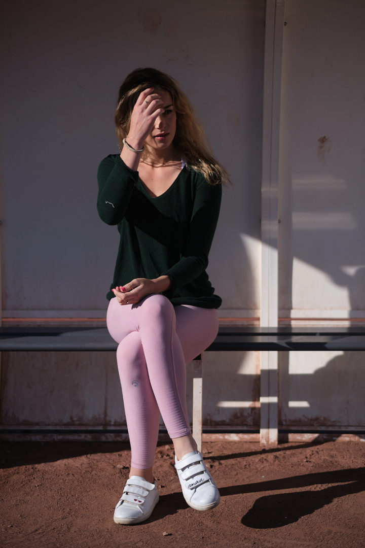 #002